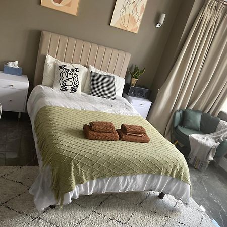 Modern Huge Double Room With Private Bathroom In Colindale Edgware ภายนอก รูปภาพ