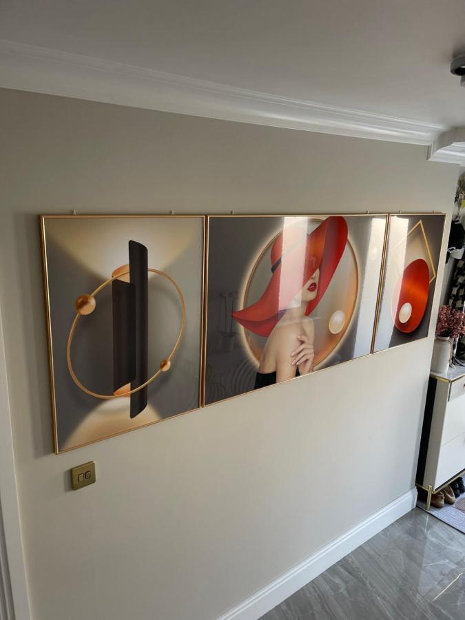 Modern Huge Double Room With Private Bathroom In Colindale Edgware ภายนอก รูปภาพ
