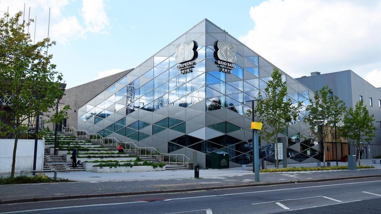 Modern Huge Double Room With Private Bathroom In Colindale Edgware ภายนอก รูปภาพ